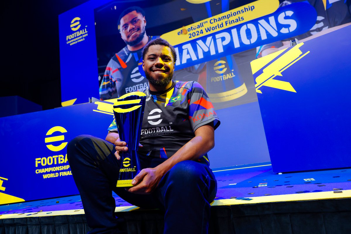 Curso Efootball Mobile 2026 com Rentao, campeão mundial